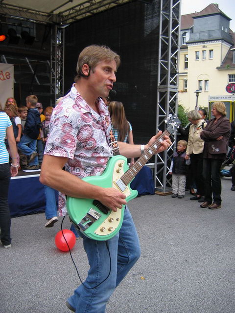 gal/2007/2007 Ruettenscheider Kinderfest/2007 Saitentwist Ruettenscheider Kinderfest 1.9. 391.jpg